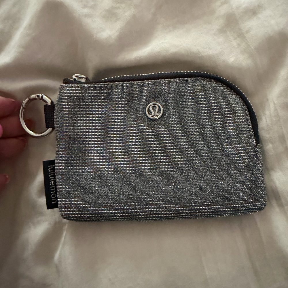 Lululemon Silver Glitter clippable